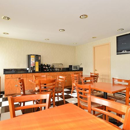 Lex View Inn At Jfk Airport New York Bagian luar foto